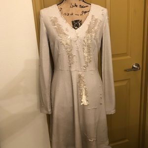 Vince Camuto sequin dress beige beautiful long sleeve above knee fancy 10